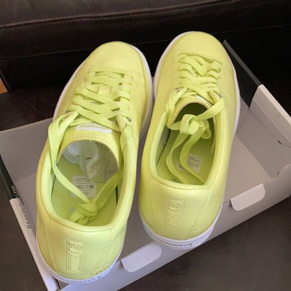1 LEFT! Size 7 Puma x Emoji Collaboration - Picture 3 of 9